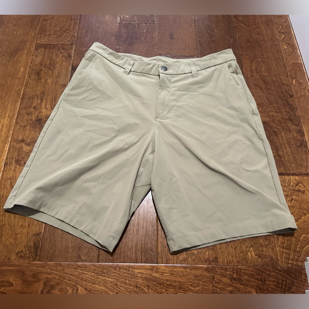 Lululemon Men's Commission Short
